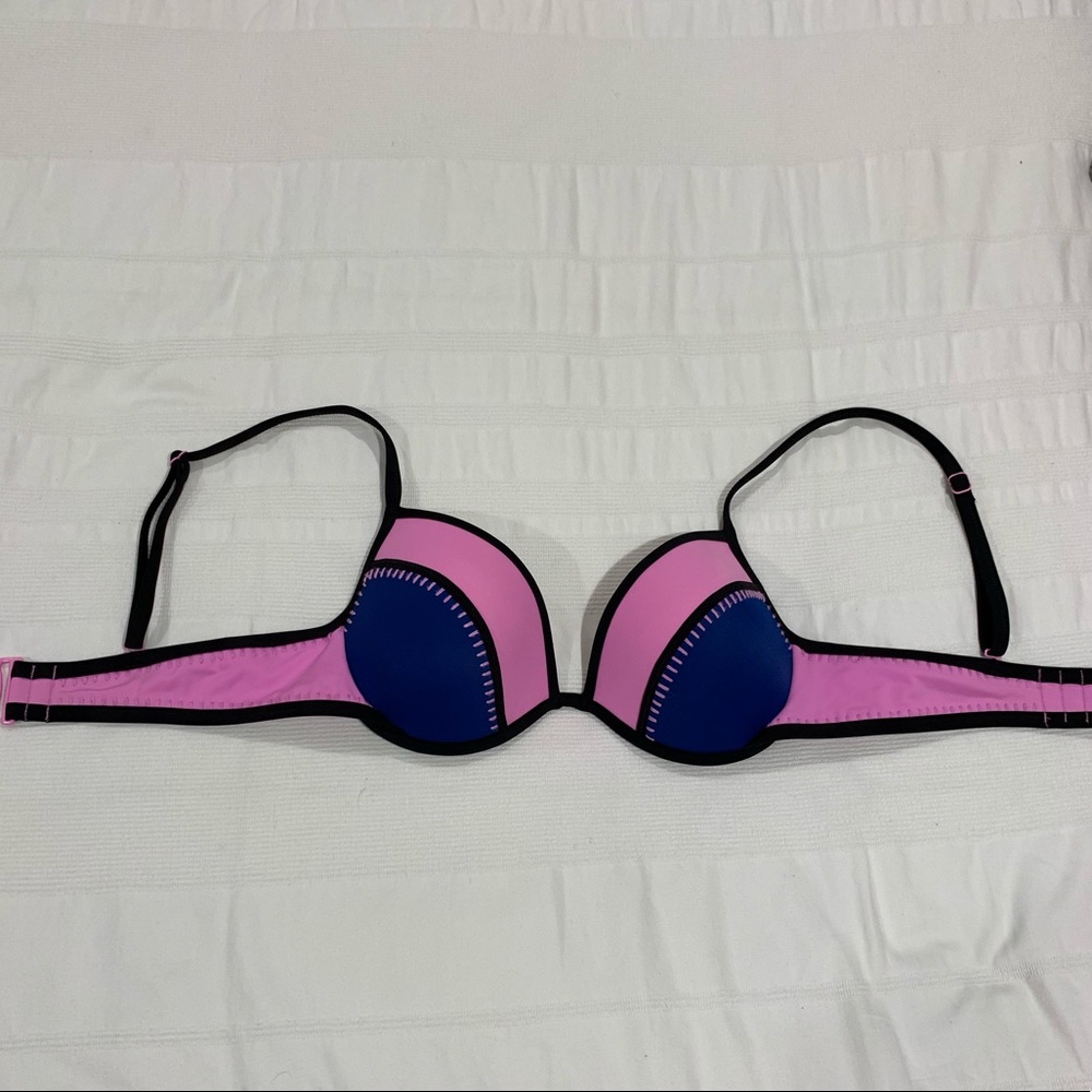 Victoria’s Secret bathing suit top